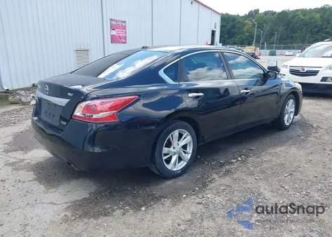 2013 Nissan Altima 2.5 Sv z USA, uszkodzony, nr VIN 1N4AL3AP0DC140438